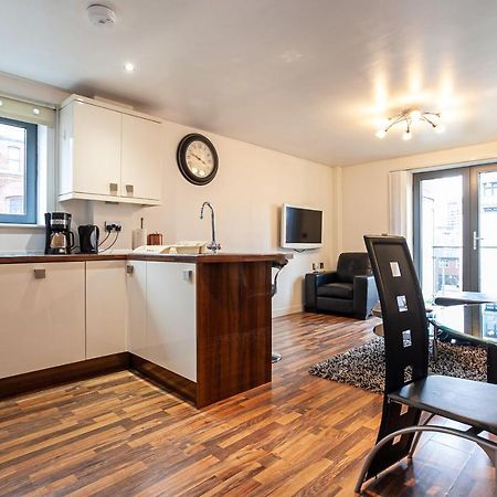 Dreamhouse Apartments Manchester City West Exteriör bild