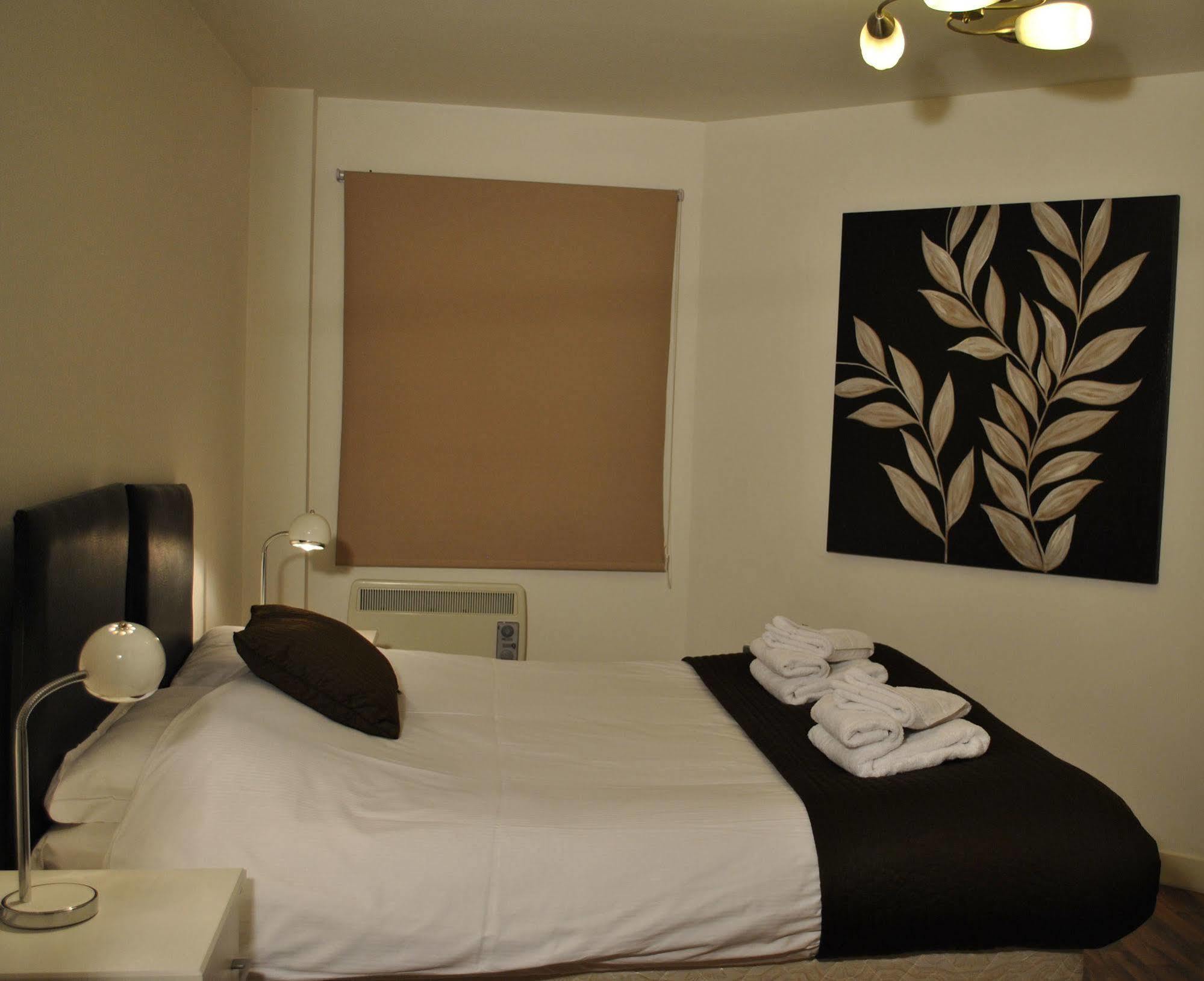 Dreamhouse Apartments Manchester City West Exteriör bild